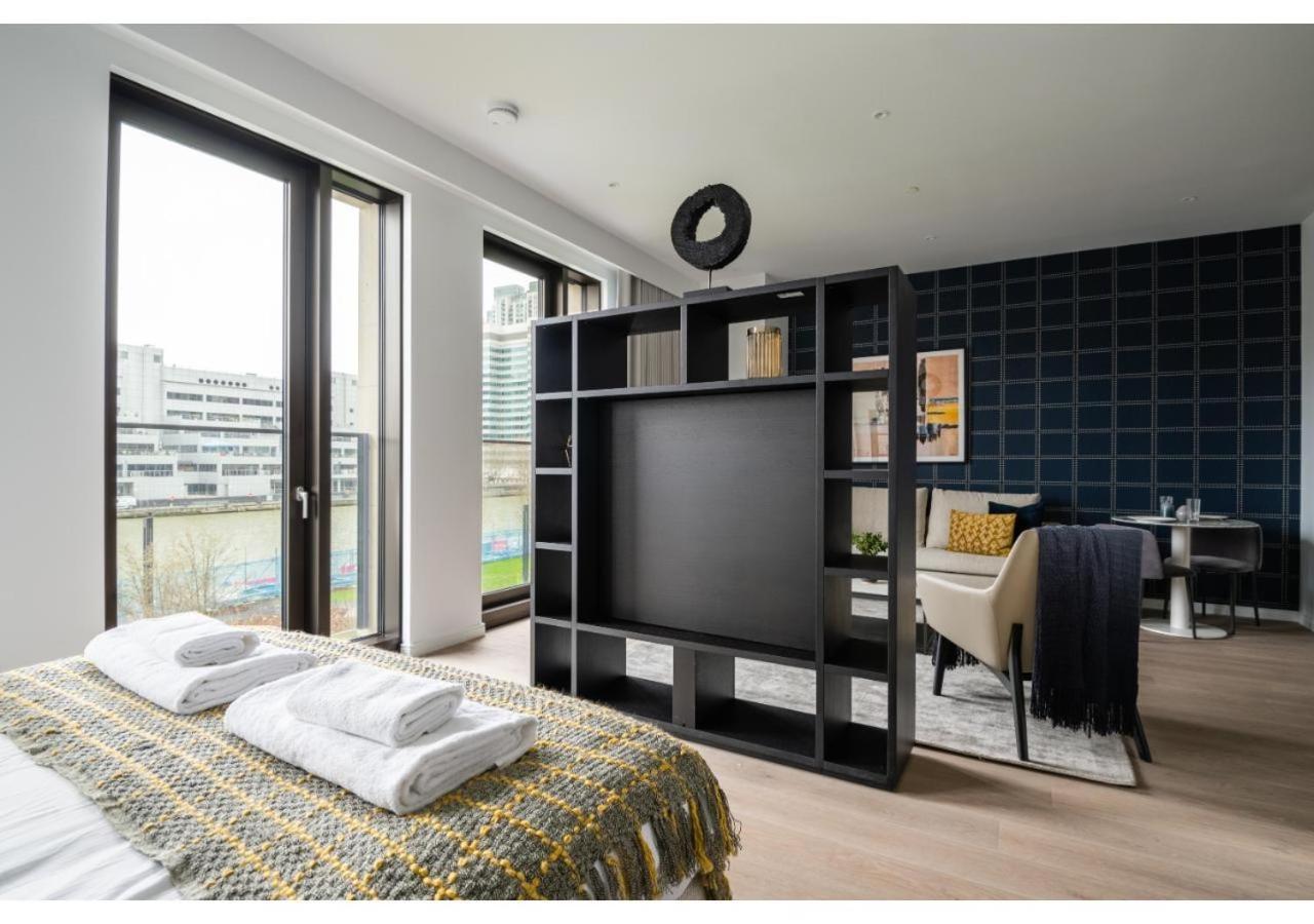 Elegant And Modern Apartments In Canary Wharf Right Next To Thames Londres Extérieur photo