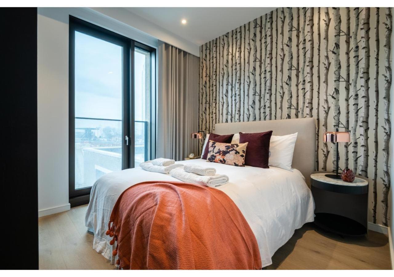 Elegant And Modern Apartments In Canary Wharf Right Next To Thames Londres Extérieur photo